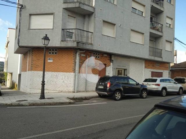 Local Comercial en venta en O Carballiño, Galicia