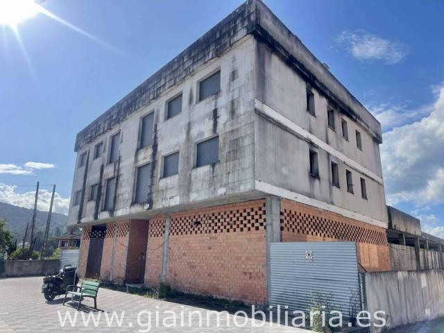 Local Comercial en venta en O Porriño, Vigo
