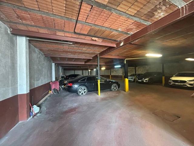 Local Comercial en venta en Olías Del Rey, Castilla-La Mancha