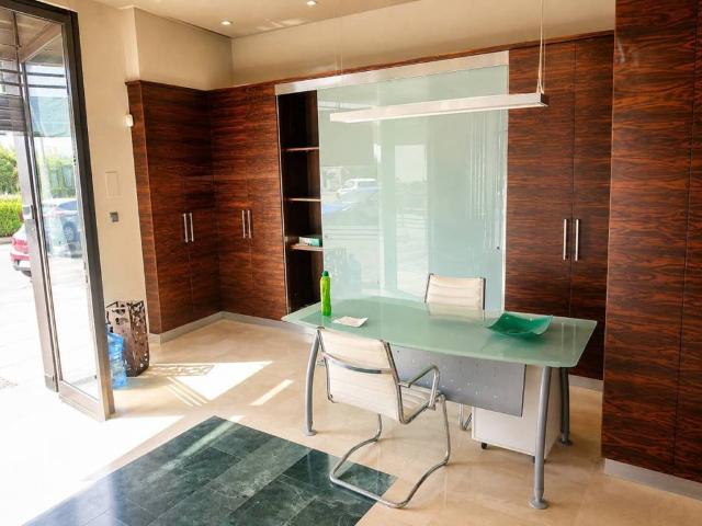Local Comercial en venta en Oliva, València / Valencia
