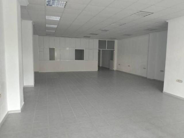 Local Comercial en venta en Oliva, València / Valencia