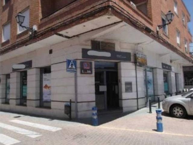 Local Comercial en venta en Olivares De Júcar, Castilla-La Mancha