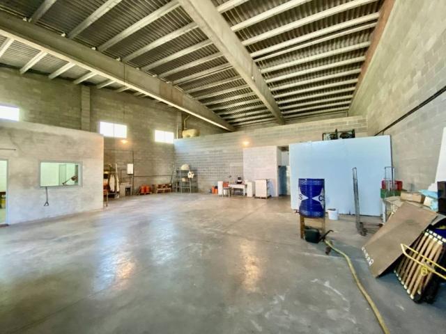 Local Comercial en venta en Garrotxa, Catalunya
