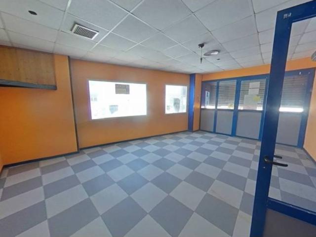 Local Comercial en venta en Orusco De Tajuña, Madrid