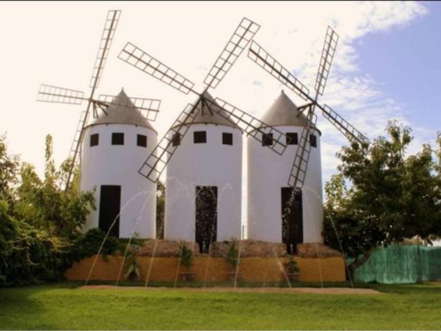 Local Comercial en venta en Ossa De Montiel, Castilla-La Mancha
