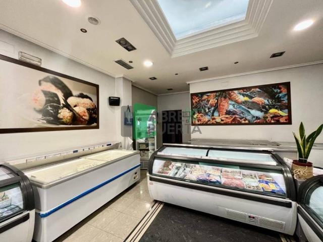 Local Comercial en venta en Ourense, Galicia