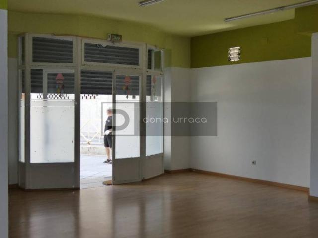 Local Comercial en venta en Ourense, Galicia