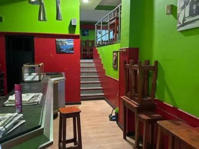Local Comercial en venta en As Lagoas, Ourense