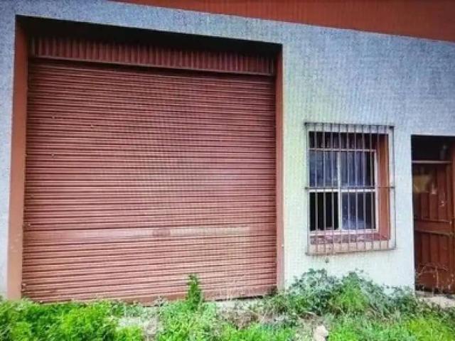 Local Comercial en venta en Montealegre, Ourense