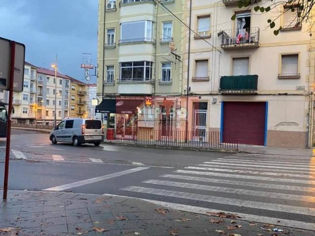 Local Comercial en venta en Ourense, Galicia