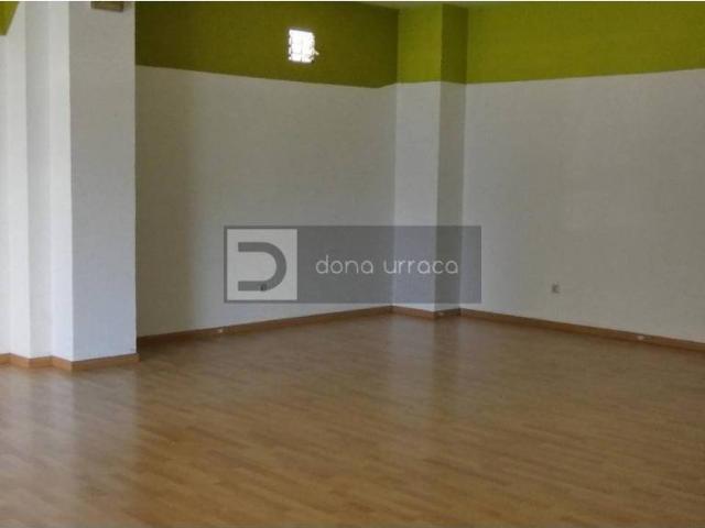 Local Comercial en venta en Ourense, Galicia