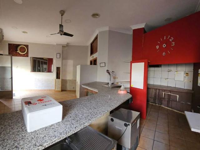 Local Comercial en venta en A Ponte, Ourense