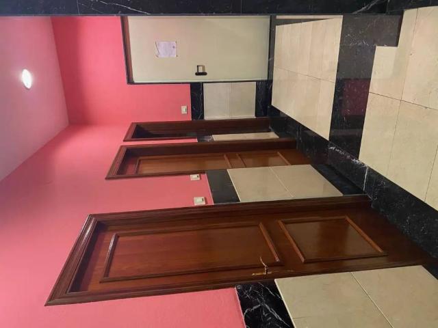 Local Comercial en venta en Oviedo, Asturias