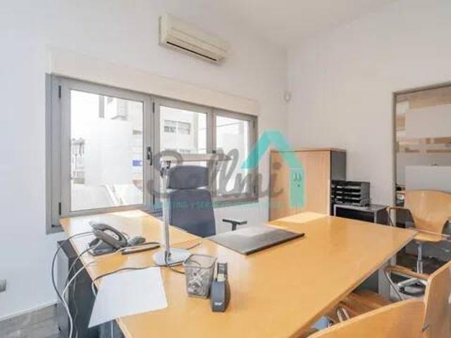 Local Comercial en venta en Malatería, Oviedo