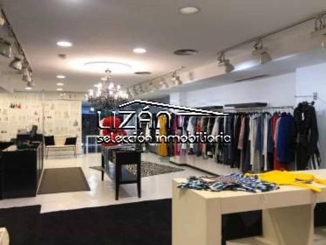 Local Comercial en venta en Llamaquique, Oviedo