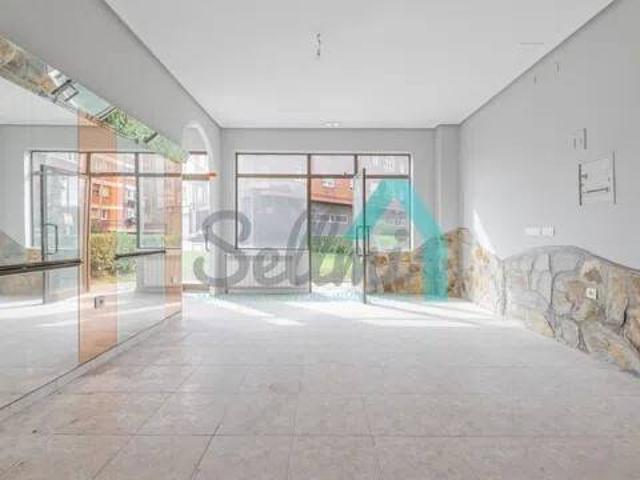 Local Comercial en venta en Oviedo, Asturias
