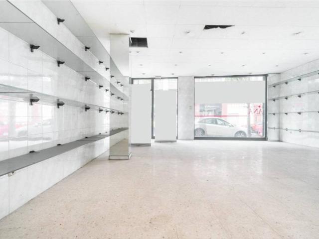 Local Comercial en venta en Montenuño, Oviedo