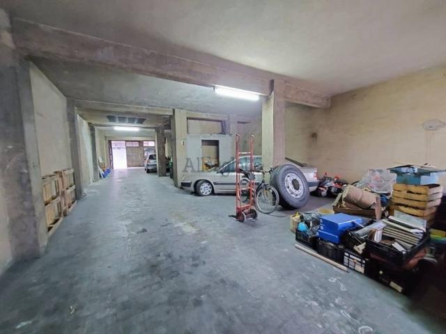 Local Comercial en venta en Oviedo, Centro