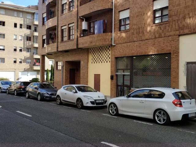 Local Comercial en venta en Oviedo, Pando