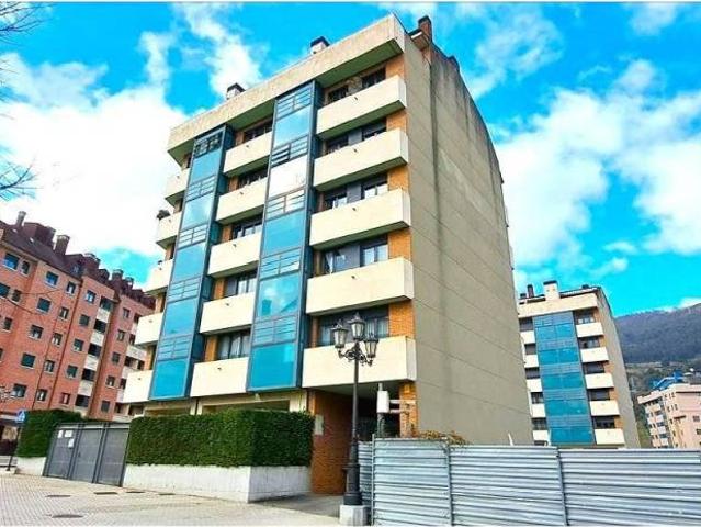 Local Comercial en venta en Oviedo, Asturias