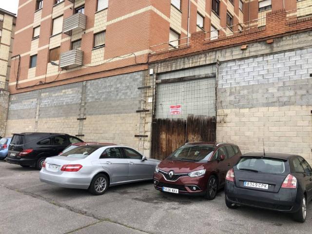 Local Comercial en venta en La Monxina, Oviedo
