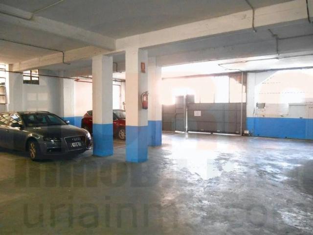 Local Comercial en venta en Oviedo