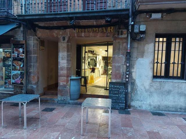 Local Comercial en venta en Oviedo, Casco Antiguo