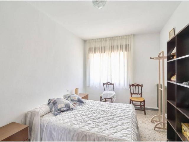 Local Comercial en venta en Pajares De La Laguna, Castilla y León