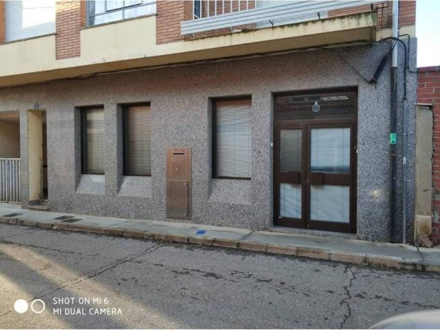 Local Comercial en venta en Pajares De Los Oteros, Castilla y León
