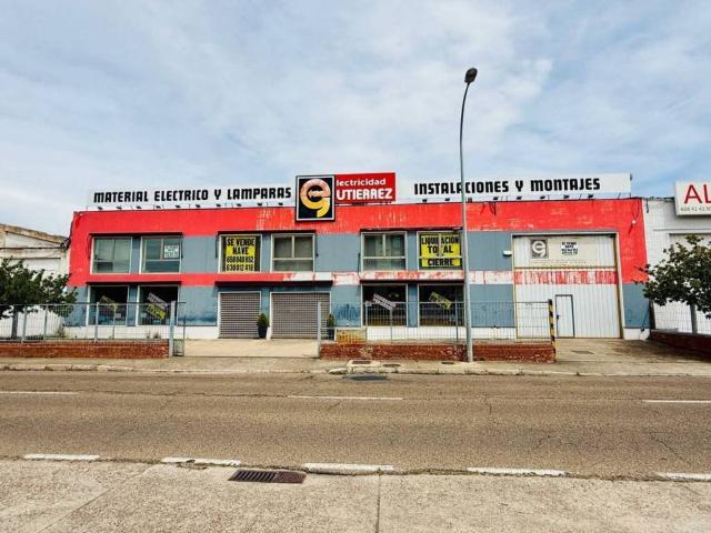 Local Comercial en venta en Pan y Guindas, Palencia
