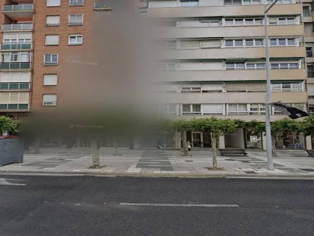Local Comercial en venta en Campo de la Juventud, Palencia