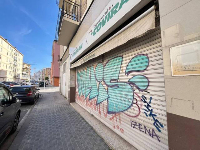 Local Comercial en venta en Milagrosa-Arrosadia, Iruñerria