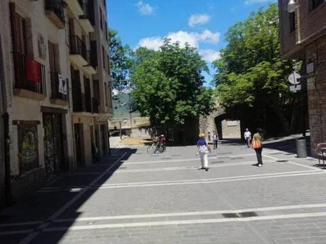 Local Comercial en venta en Casco Antiguo, Iruñerria