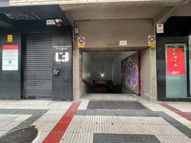Local Comercial en venta en Iturrama, Pamplona / Iruña