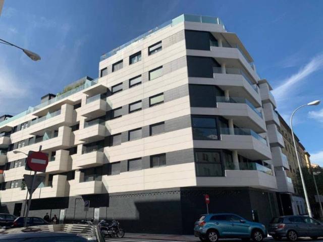 Local Comercial en venta en Zabalguneak, Pamplona / Iruña