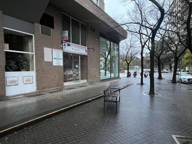 Local Comercial en venta en Pamplona / Iruña, Navarra