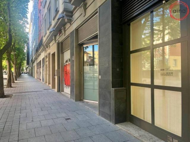 Local Comercial en venta en Pamplona / Iruña, Navarra
