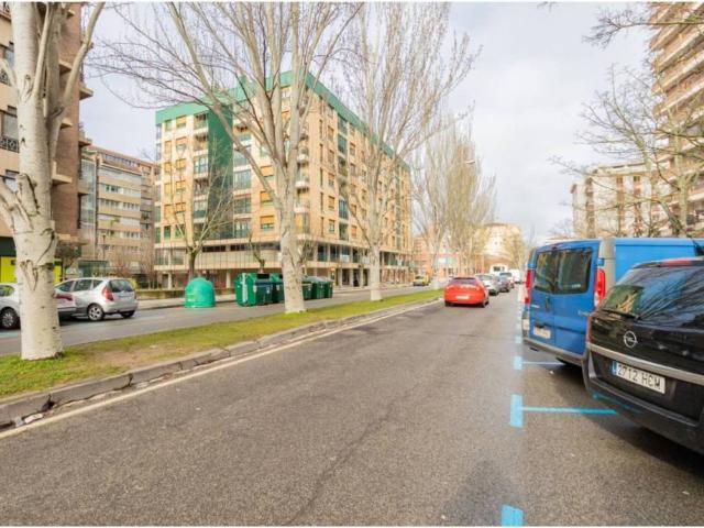 Local Comercial en venta en Iturrama, Pamplona / Iruña