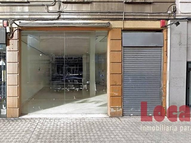 Local Comercial en venta en Zabalguneak, Pamplona / Iruña