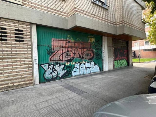 Local Comercial en venta en Iturrama, Iruñerria