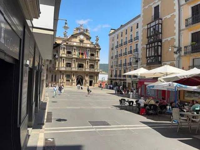 Local Comercial en venta en Nabarreria, Pamplona / Iruña