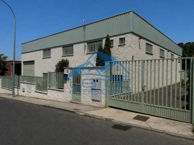 Local Comercial en venta en Paracuellos De Jarama, Madrid