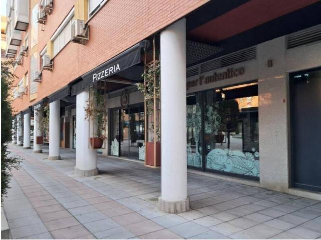 Local Comercial en venta en Parla, Madrid