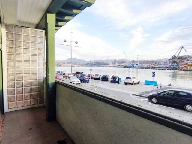 Local Comercial en venta en Pasaia, Guipúzcoa