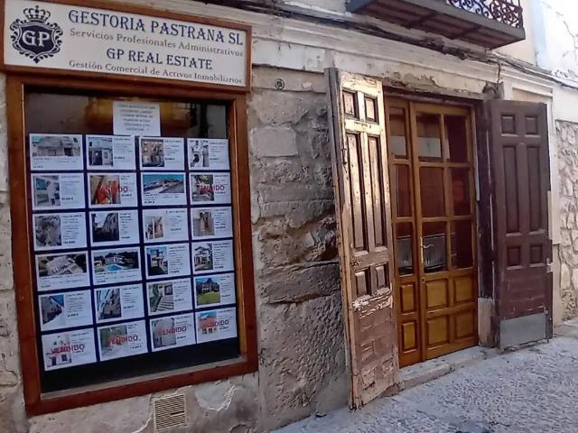 Local Comercial en venta en Pastrana, Castilla-La Mancha