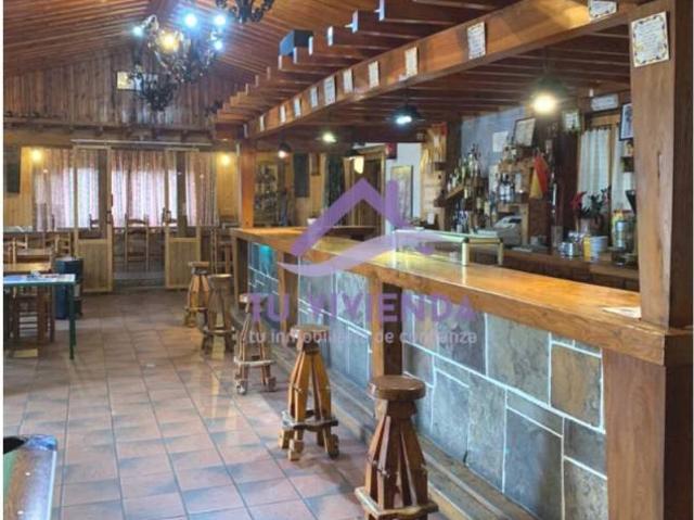 Local Comercial en venta en Pedrosa De La Vega, Castilla y León