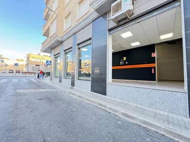 Local Comercial en venta en el Vinalopó Mitjà / El Vinalopó Medio, Valencia
