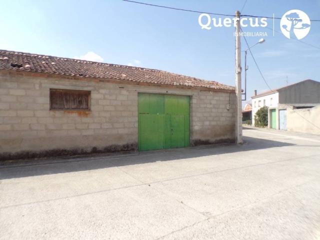 Local Comercial en venta en Pinarnegrillo, Castilla y León