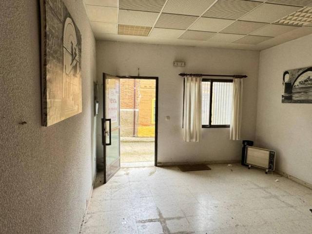 Local Comercial en venta en Pinilla De Toro, Castilla y León