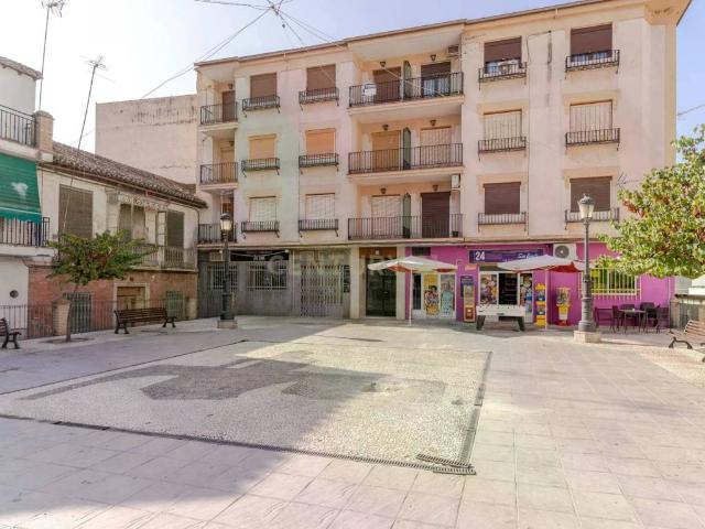 Local Comercial en venta en Pinos Puente
